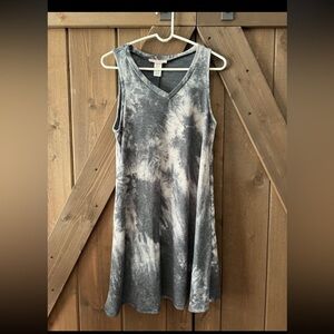 Sweet Adeline Grey White Tie Dye Side Pockets Midi Dress• Medium